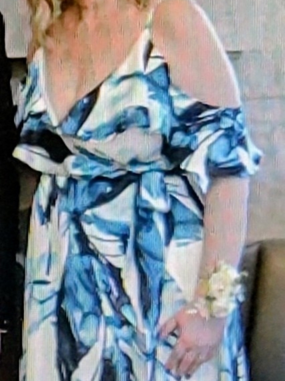 Le Chateau Women's Teal Floral Maxi Dress - Picture 9 of 9